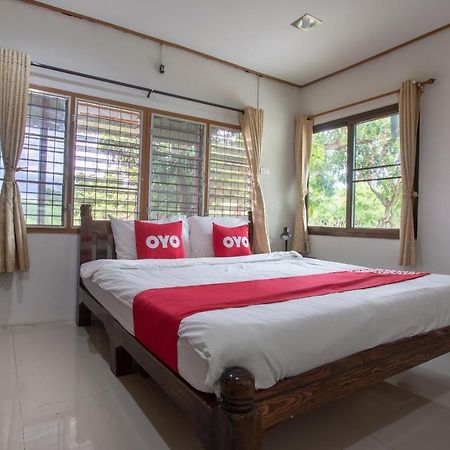 Oyo 909 Guiding Star Resort เชียงใหม่ ภายนอก รูปภาพ